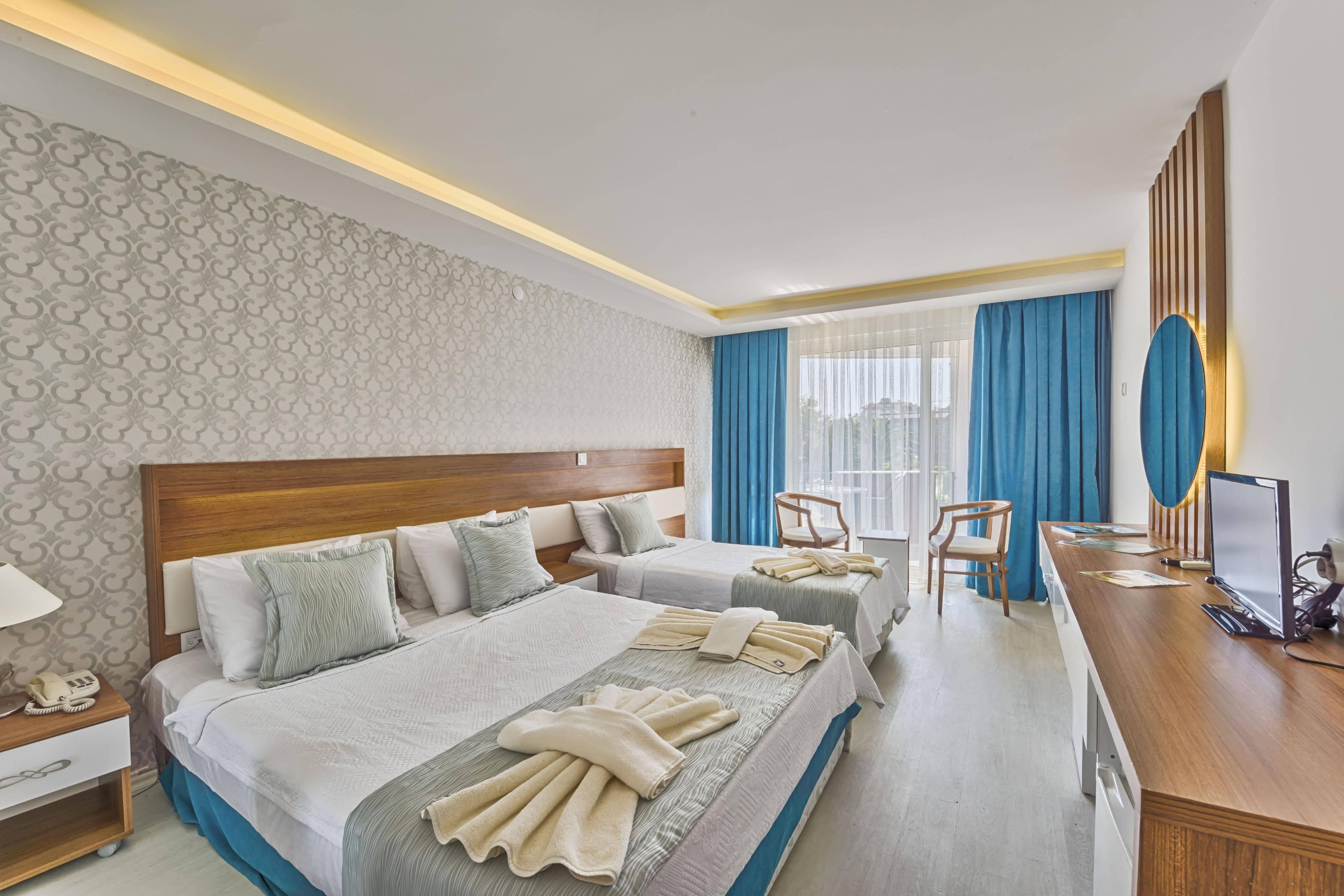 Ra Resort Otel Küçükkuyu Extérieur photo
